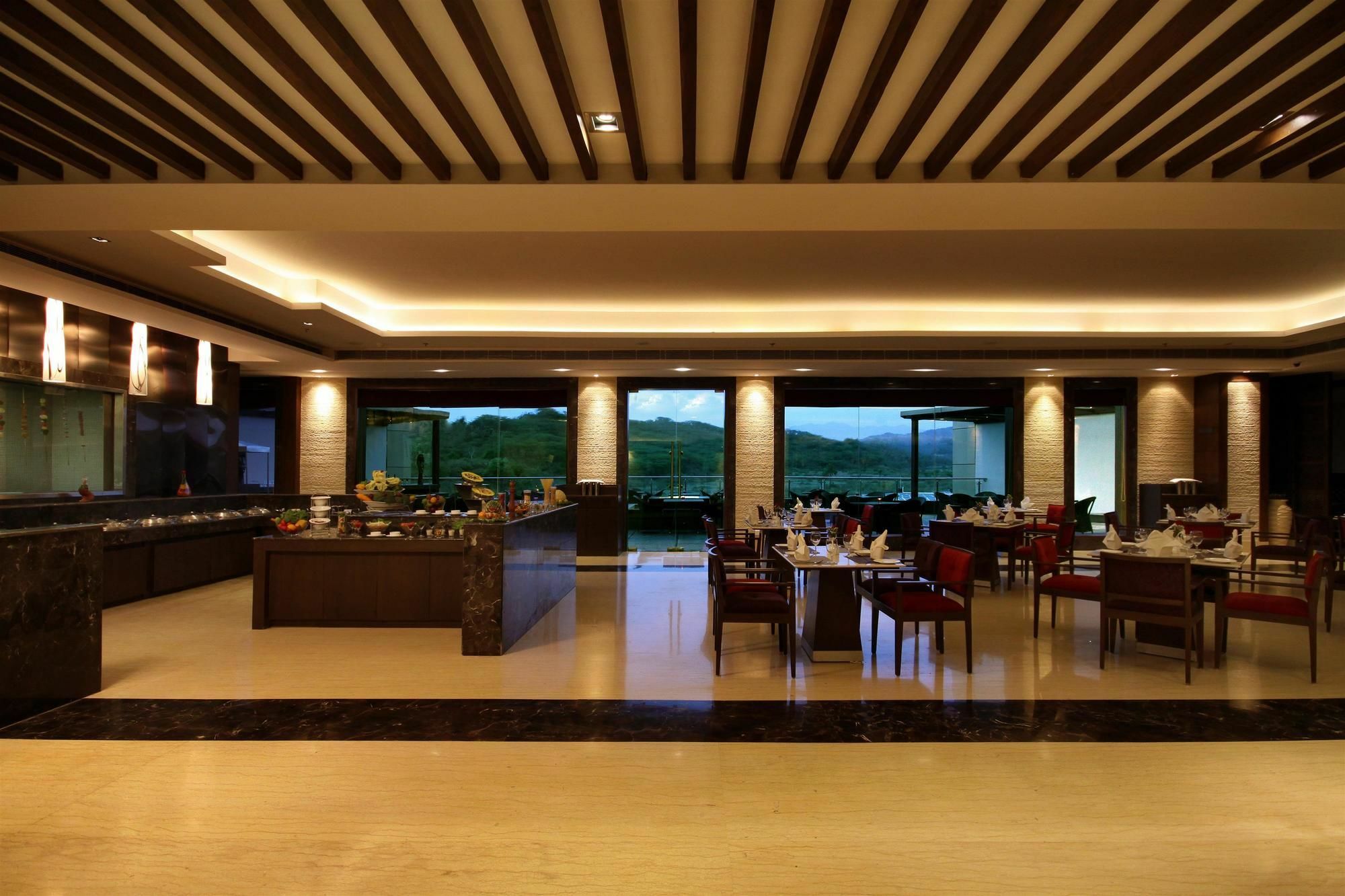 Golden Tulip Chandigarh, Panchkula מראה חיצוני תמונה